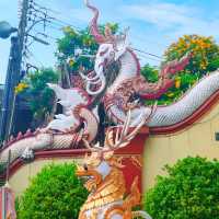 พาไหว้พระที่วัดหมื่นตูมจังหวัดเชียงใหม่