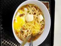 Chill & Chow: Summer Eats at E-Gate’s Medan Selera