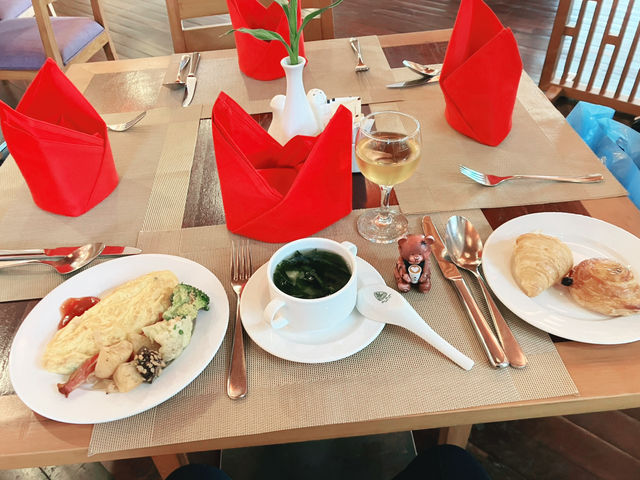 柬埔寨🇰🇭金邊 河岸之心的靜奢天地 Sokha Phnom Penh Hotel