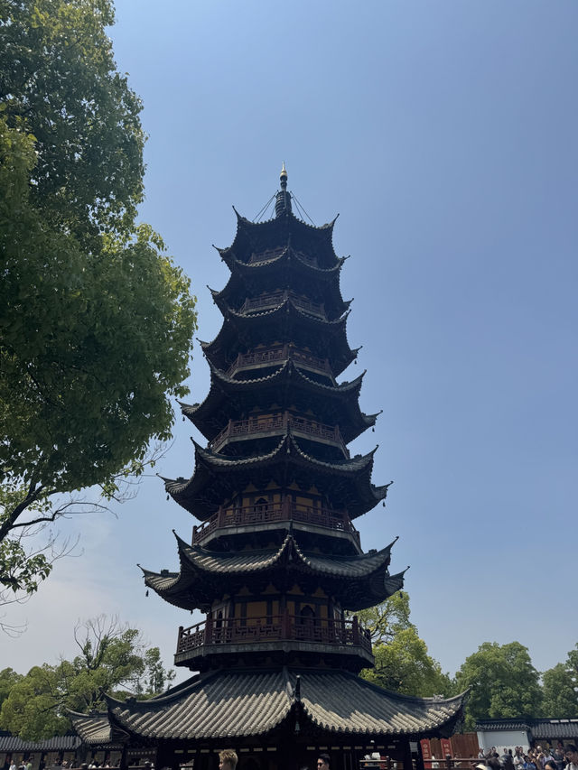 วัดหลงหัว (Longhua Temple) เซี่ยงไฮ้ 