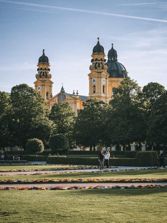 🇩🇪 慕尼黑｜在啤酒泡沫里打滾的巴伐利亞童話