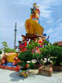 Where Gods and Giant Fish Coexist: A Must-Visit in Segenting