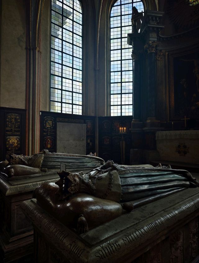 Echoes of History: A Visit to Riddarholmen Church