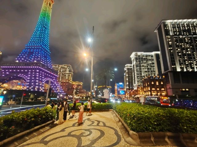 走走能穿越，一樣是8年燈光璀璨的重遊