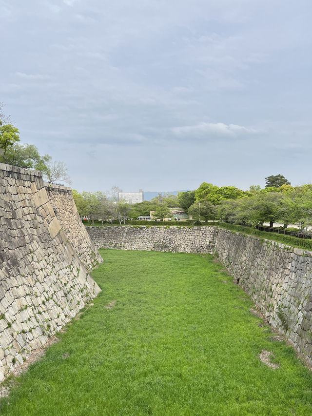 🏯🌳🌃 Half-Day in Osaka – Castle Views, Garden Walks & City Skies