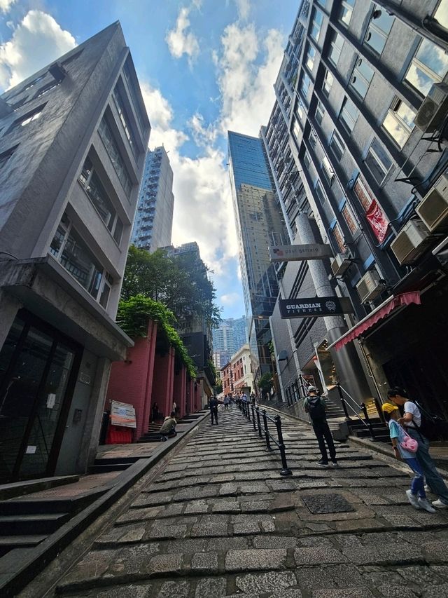 เดินเล่น Central แบบไม่ตั้งใจ แต่ดันได้รูปสวย