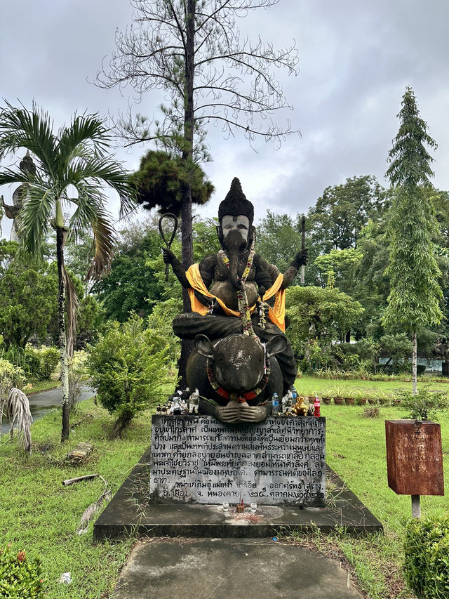 Unbelievable sculptures in Nong Khai Unbelievable sculptures in Nong Khai