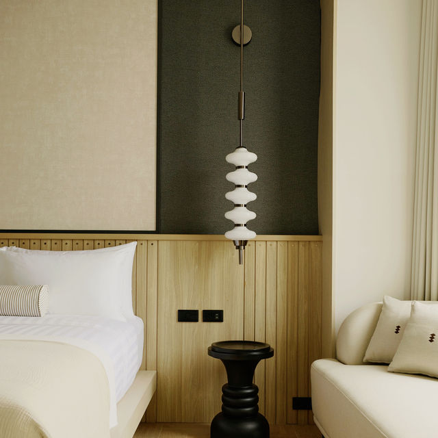 Modern Mood and Coastal Simplicity