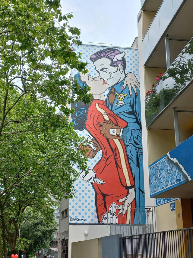 Street where ART LIVES