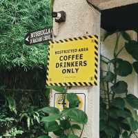 ร้านกาแฟในซอยเล็กๆ Giyanti Coffee Roastery