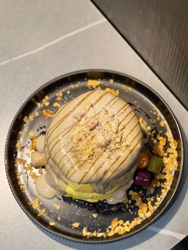 旺角人氣純黑型格咖啡店