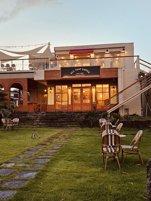 A Paradise of Desserts and Drinks