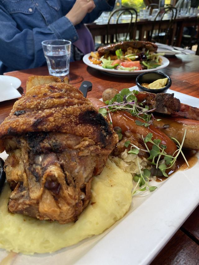 Hahndorf に行ったらGerman Arms restaurant 