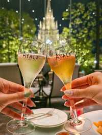 大人の夜を彩る、ニューヨークラウンジ🍸