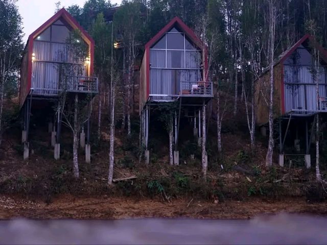 อ่างน้ำตง เมืองเฟือง สปป.ลาว