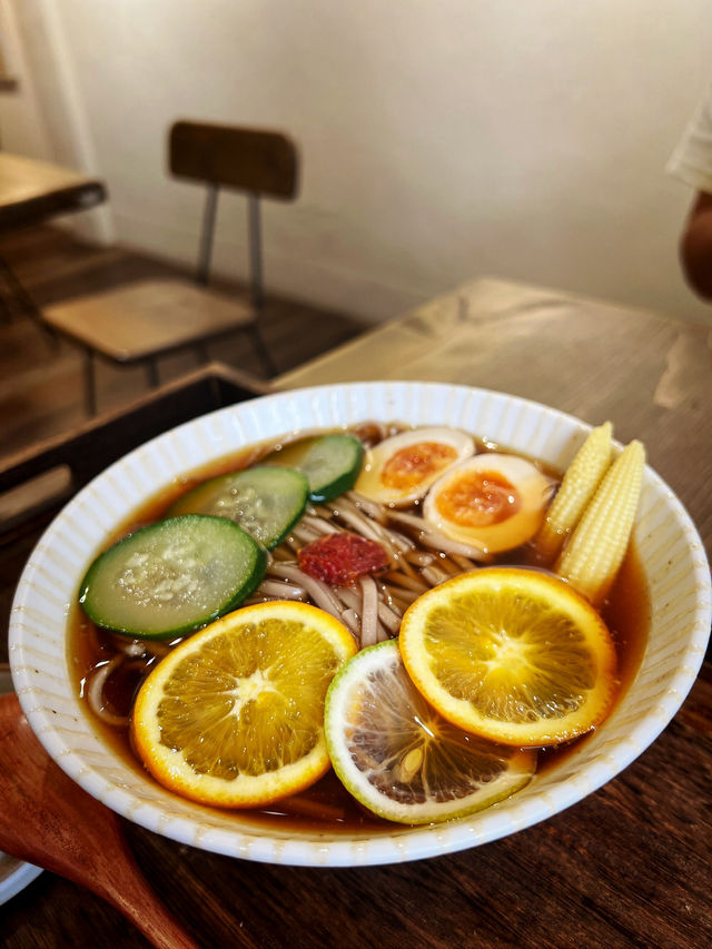 台中|如果你剛好愛書法也愛咖啡☕️ 台中|如果你剛好愛書法也愛咖啡☕️