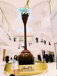 Lindt Famous Chocolate Fountain 🍫
