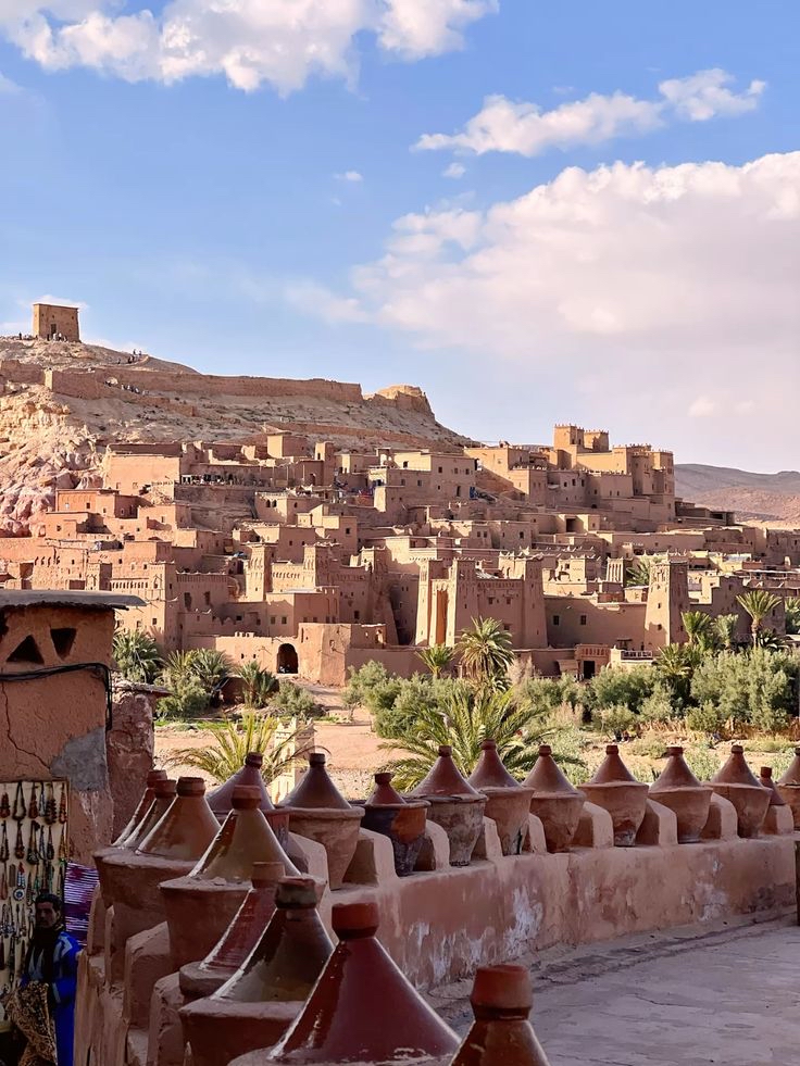 Step Inside Incredible Local Discovery: The Golden Gates of Kasbah Taourirt!