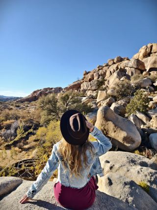 San Diego Notes for first-timers 

San Diego is one of those places that instantly slows you down. This is the happiest city on earth where the rainy day is illegal. You wake up, go to the ocean just because you can and enjoy your life. Even if you’re tourist here. This is my personal list of recommendations what you need to see to fall in love with this city


La Jolla Cove

The beach with seals was one of the most touching moments of the trip. You’re sitting on the rocks, and they’re right there. OMG! They are so cute! They are sleeping, swimming, living their lives. Go early in the morning for fewer people and a much more peaceful feeling.

Sunsets

I thought I was hard to impress when it comes to sunsets. But San Diego sunsets are so dramatic, and completely different every night. Pick any beach, stay until the last light, and don’t rush home.

Rent a car

This is not optional. A car in the US is the only way to get anywhere. Rent something beautiful if you can. Driving along the coast with music on is part of the experience. 

Blacks Beach (from the cliff)

You don’t need to go down. The parking is not convenient on the sand but the views are so worth it. Standing on the cliff, with the ocean stretching endlessly below, feels surrealistic.

Joshua Tree National Park

Come for sunset, stay for stargazing, and hike during the day. The desert is known for its rocks formation and how they look when the sun goes down. Important tip: bring warm clothes. Desert nights get cold fast, we were very naive and didn’t.

If you’re planning your first trip here, just stay curious, and let these places surprise you 🤍