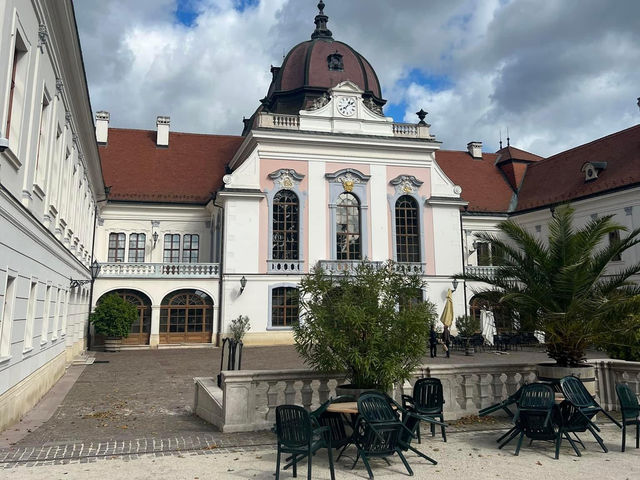 Royal Palace of Gödöllő 🗺️