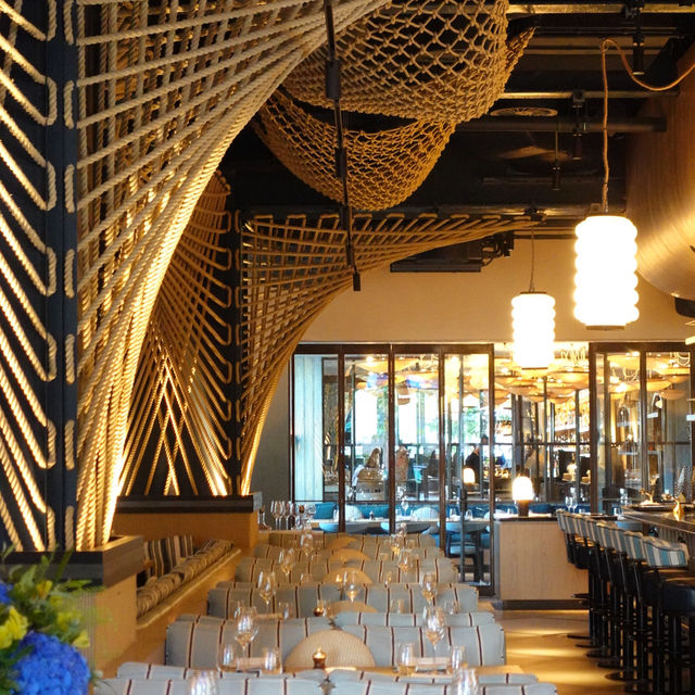 London | Brilliant seafood restaurant in the center of chelsea