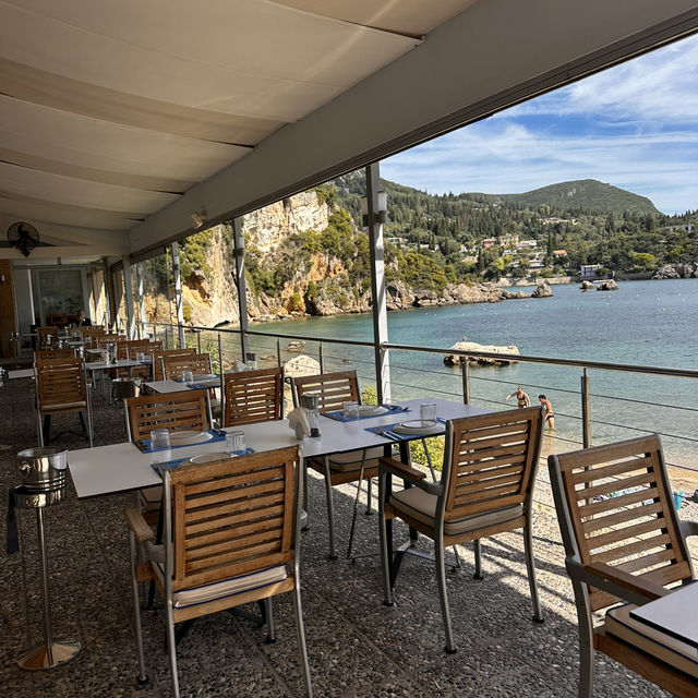 Gorgeous views from cliffside restaurant 🇬🇷