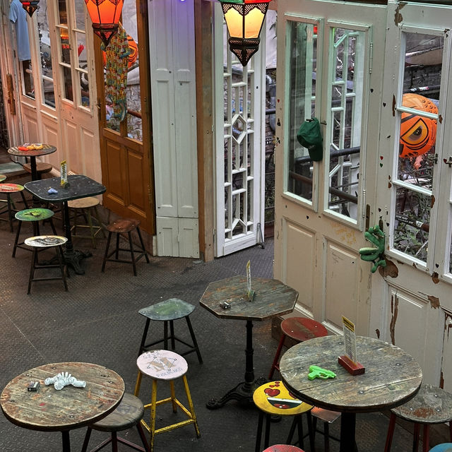 The first ever Hungarian ruin bar welcomes you!