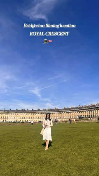 Step Into the World of Bridgerton at the Iconic Royal Crescent in Bath!