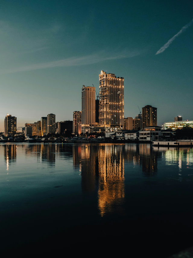 Manila’s Urban Charm 🌆