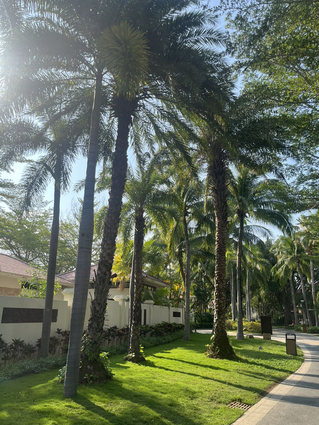 One of the best hotels in Sanya with villas!