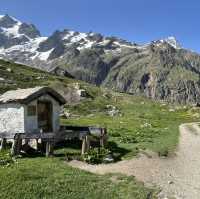 Mont-Blanc Hiking 