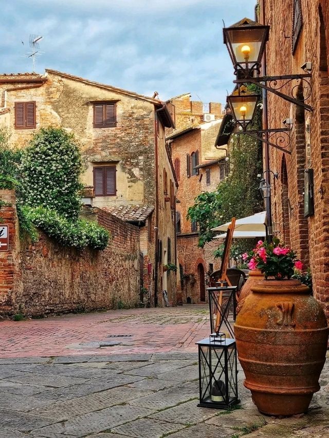 Certaldo Alto: A Medieval Jewel Above the Tuscan Hills