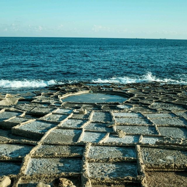 Crystals by the Sea – Malta’s Ancient Salt Pans 🌞🧂