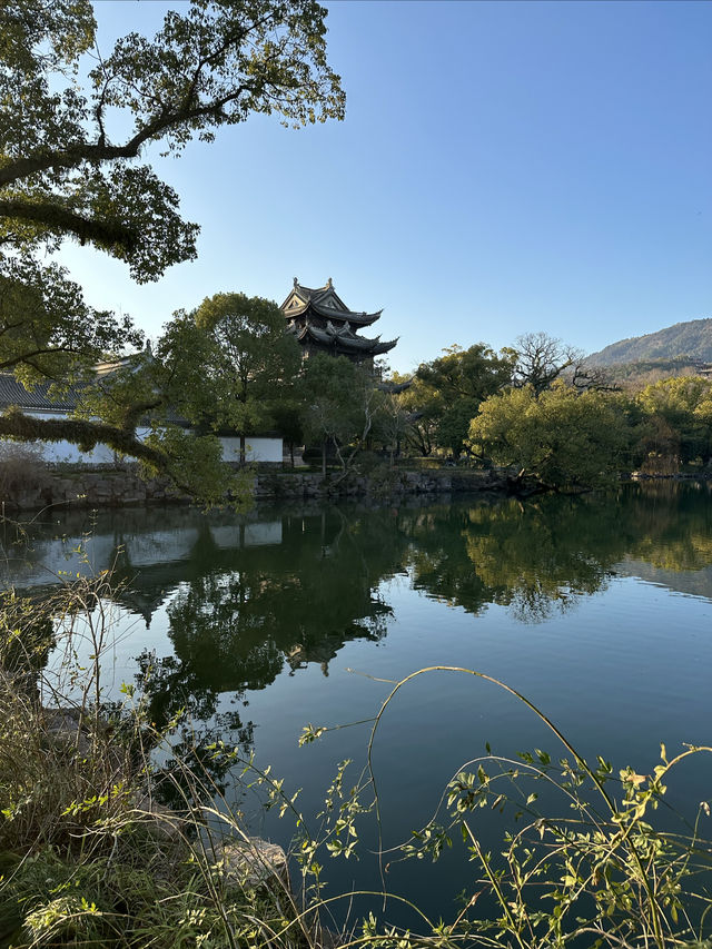 巾山塔群及醉人的東湖錢園