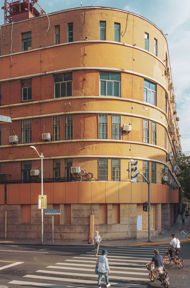 Shanghai's Most Endearing Street—Huangdu Road