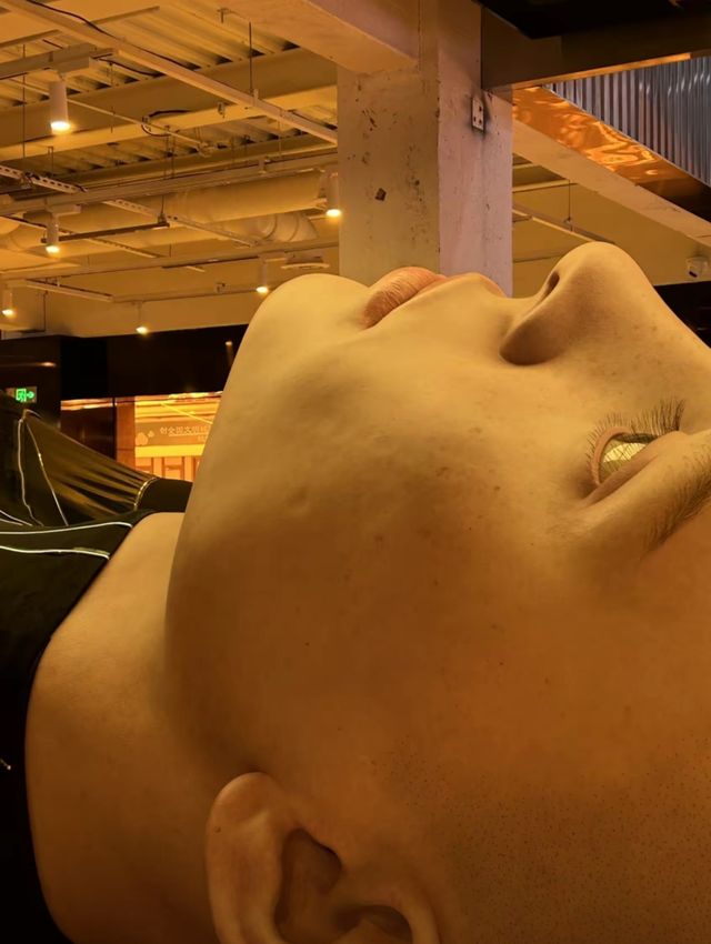 不愧是香港脚，比我人都大！！而且還有味兒