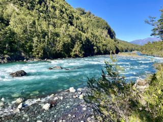 The most comprehensive self-drive traffic regulations guide for Puerto Montt, Chile