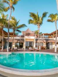 🌴🛏️ Tulum's Top Stays: Beachfront Bliss & Luxury 🌊