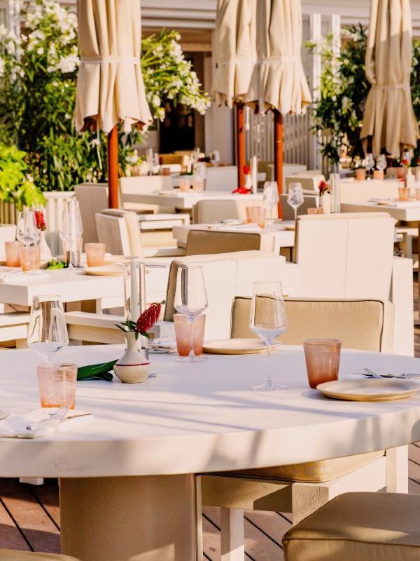 ๐ Luxe Beachfront Bliss at Cap d'Antibes ๐๐ซ๐ท ๐ Luxe Beachfront Bliss at Cap d'Antibes ๐๐ซ๐ท