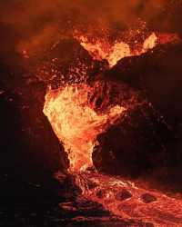 冰島探索雷克雅內斯火山之旅。