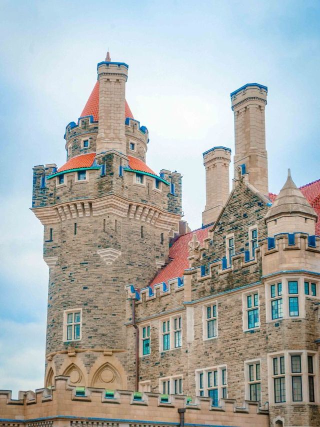🌟 Discover Toronto's Top Attractions 🏙️🍁