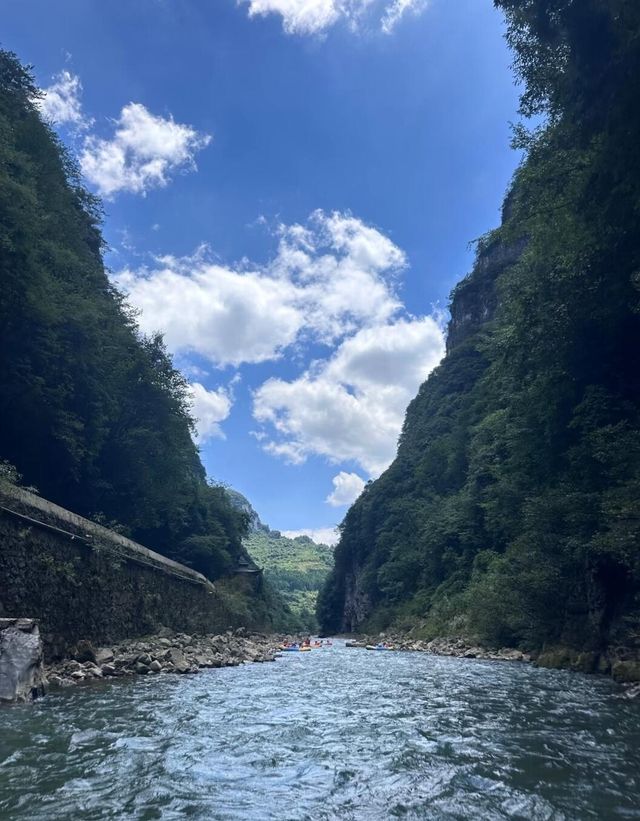 貴州避暑|南江大峽谷•漂流去吧