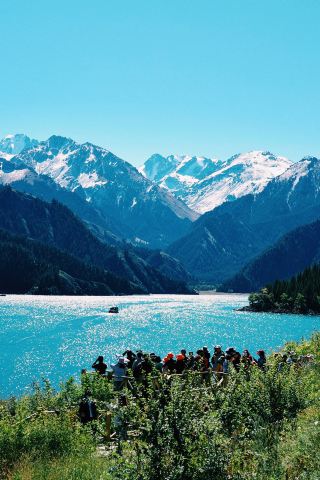 Hòn ngọc Urumqi｜Hồ Thiên Sơn, hành trình đến xứ sở mộng mơ.