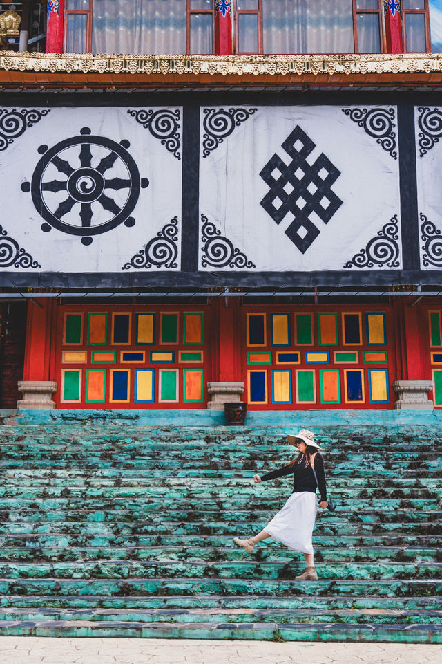 自駕｜川西塔王曾克寺。