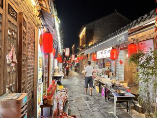 Changlin River Old Street Night Market