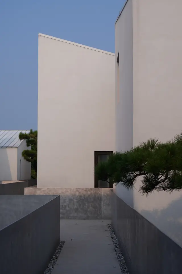 เซี่ยงไฮ้ 1 ชม. | หลบเข้าไปในโฮมสเตย์ที่ออกแบบโดย Qingshan Zhouqing เพื่อพักผ่อนในช่วงสุดสัปดาห์ 