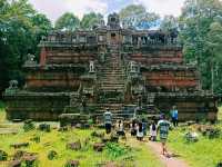 Phimeanakas: Mezoamerican Maya Style in Cambodia
