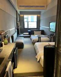 深圳!羅湖區!能住四人的工業風 loft 酒店!