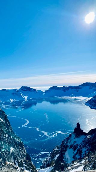 A date with Changbai, a love story between mountains and seas