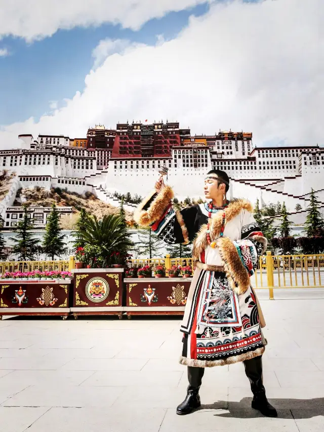 Trải nghiệm trang phục Tây Tạng ở Lhasa | Hướng dẫn nhận phòng tại Cung điện Potala